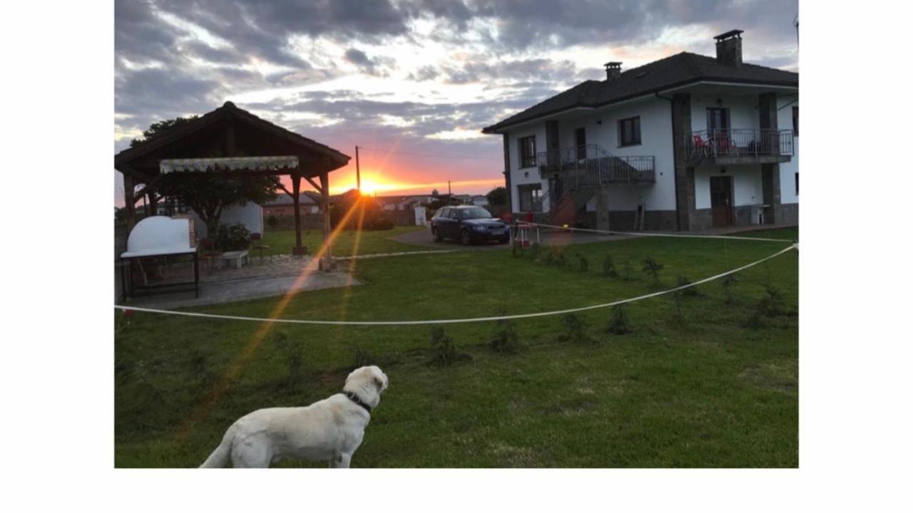 Villa El Rancho Busto - Luarca Exterior foto